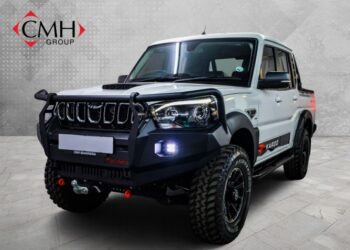 2025 Mahindra Pik Up 2.2 mHawk S11 Double Cab Dew 4x4 Auto