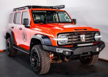 2025 GWM Tank 300 2.0T Super Luxury Hybrid 4X4 Auto