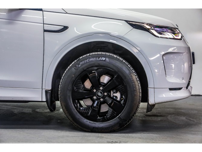 2022 Land Rover Discovery Sport 1.5T HSE R-Dynamic - Image 4