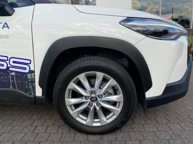 2024 Toyota Corolla Cross 1.8 XS - Image 6