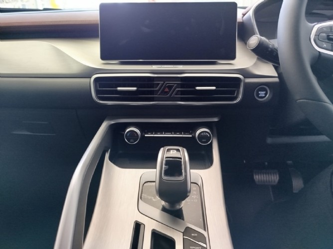 2024 Proton X50 1.5T Executive - Image 7