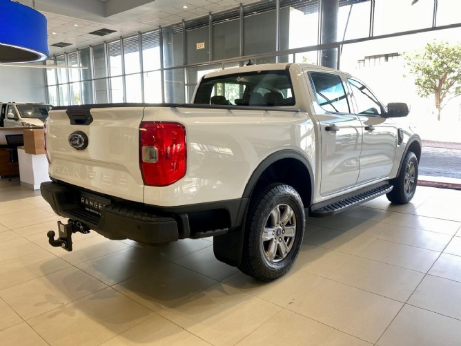 2025 Ford Ranger 2.0D XL 4x4 Double Cab - Image 3