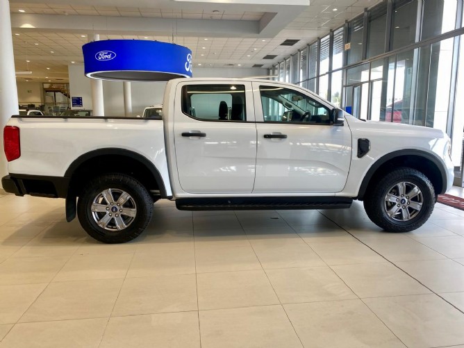 2025 Ford Ranger 2.0D XL 4x4 Double Cab - Image 2