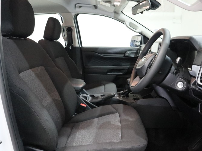 2025 Ford Ranger 2.0D XL Auto Double Cab - Image 5
