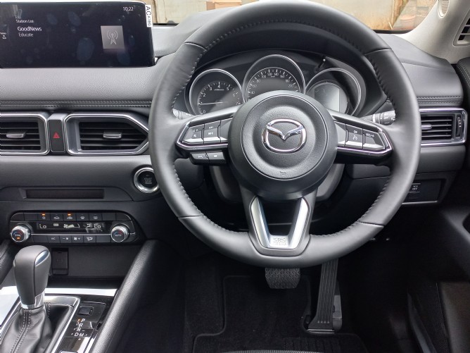2025 Mazda CX-5 2.0 Active Auto - Image 6