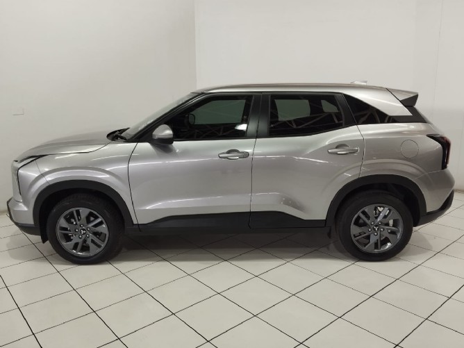 2025 Mitsubishi Outlander Sport 1.5 GL CVT - Image 3