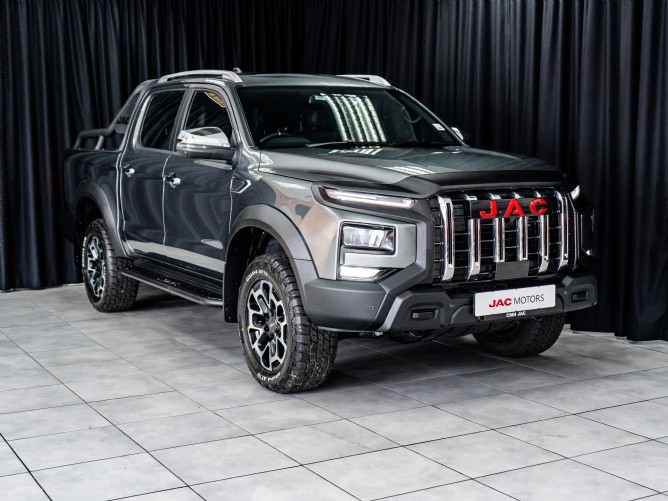 2024 JAC T9 2.0 CTi Super Lux Double Cab Auto - Image 2