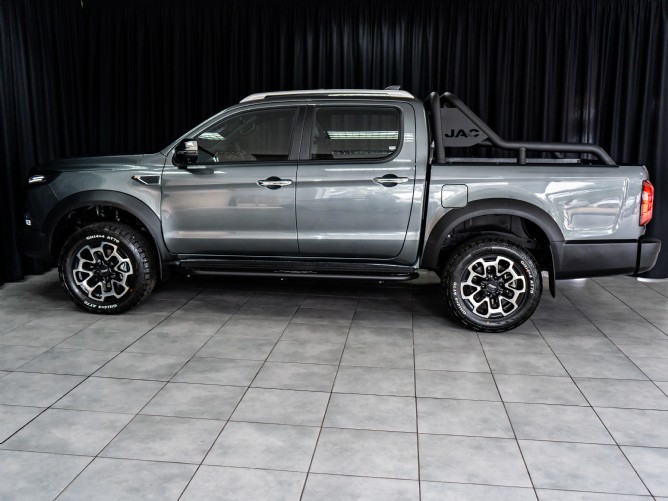 2024 JAC T9 2.0 CTi Super Lux Double Cab Auto - Image 6