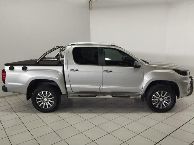 2025 Foton Tunland G7 Double Cab 4x4 Limited Auto - Image 6