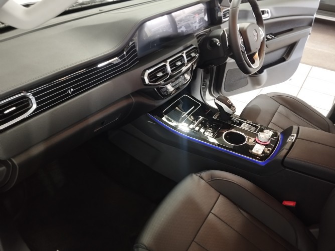 2025 Foton Tunland G7 Double Cab 4x4 Limited Auto - Image 7