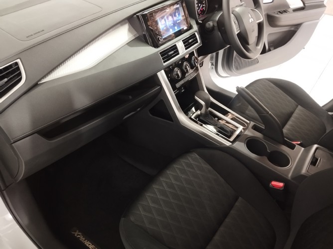2025 Mitsubishi Xpander 1.5 Auto - Image 7