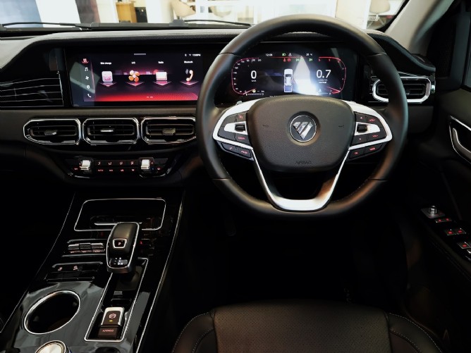 2025 Foton Tunland G7 2.0T Double Cab 4x4 TLX Auto - Image 7