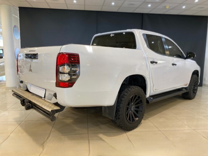 2024 Mitsubishi Triton 2.4 GL Double Cab - Image 3