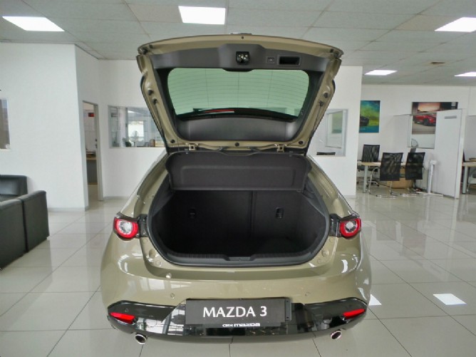 2025 Mazda 3 2.0 Astina Auto 5 Door - Image 5
