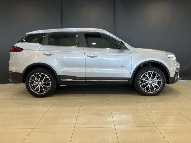 2023 Proton X70 1.5T Premium - Image 2