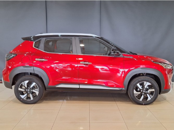 2024 Nissan Magnite 1.0T Acenta Plus CVT - Image 2