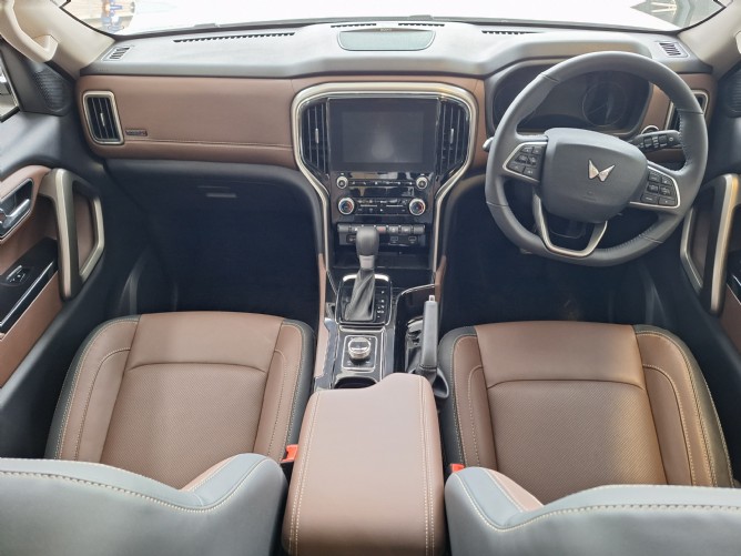 2025 Mahindra Scorpio N 2.2D Z8L 4X4 Auto - Image 7