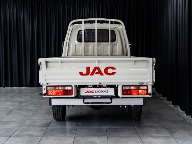 2024 JAC X200 1.5 Ton DS Single Cab (A/C) 68kW - Image 4