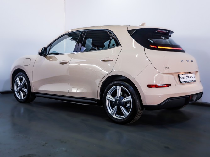 2024 GWM Ora 03 300 Super Luxury - Image 2