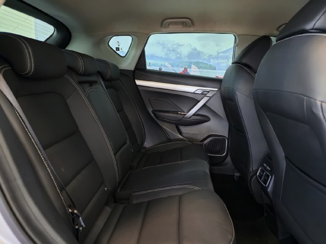 2025 Proton X50 1.5T Executive - Image 7