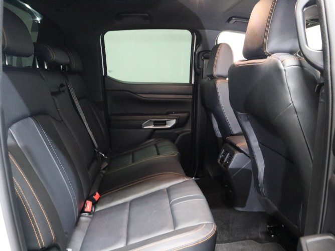 2025 Ford Ranger 2.0D Bi-Turbo Wildtrak Double Cab 4X2 10AT - Image 4