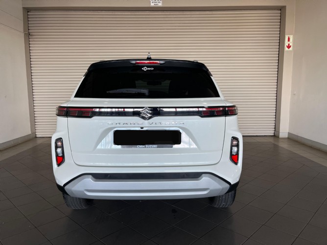 2025 Suzuki Grand Vitara 1.5 GLX Auto - Image 4