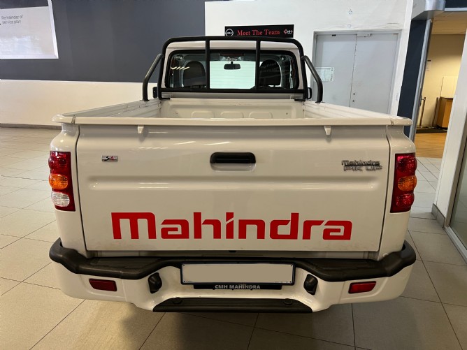 2025 Mahindra Pik Up 2.2 mHawk SC 4x2 S4 - Image 6