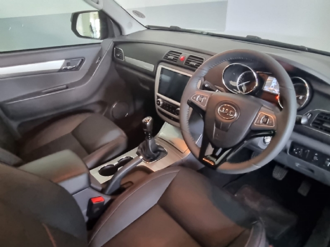 2025 JAC T8 2.0CTi Lux Double Cab - Image 7