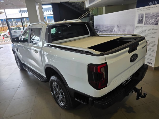 2025 Ford Ranger Bi-Turbo Wildtrak Double cab 4X4 10AT - Image 3