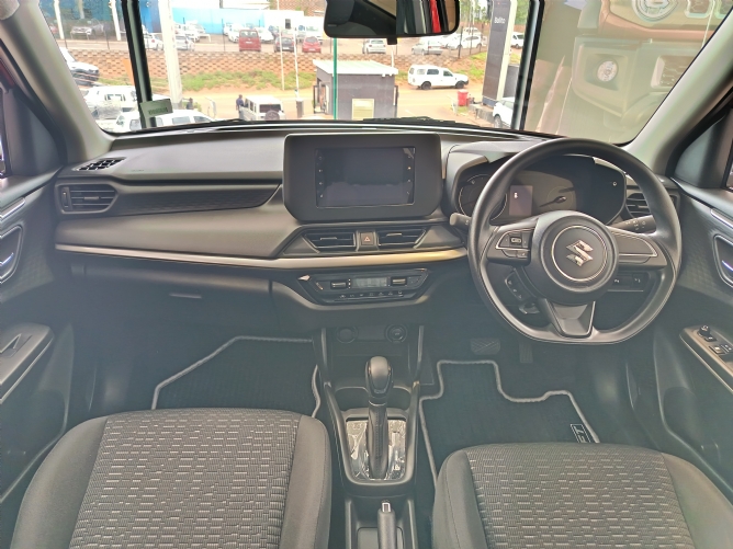 2025 Suzuki Swift 1.2 GL+ CVT - Image 7