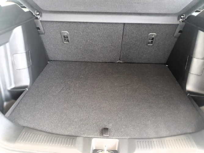 2025 Toyota Urban Cruiser 1.5 Xs - Image 6