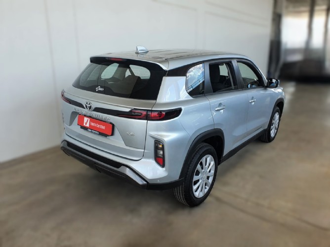 2025 Toyota Urban Cruiser 1.5 Xs - Image 4