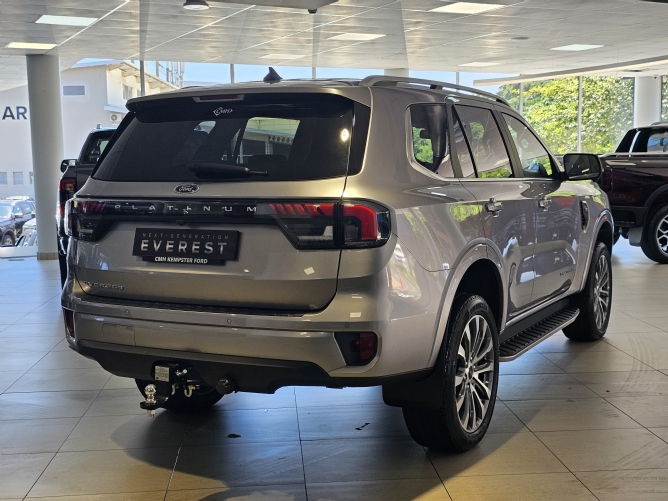 2025 Ford Everest 3.0L V6 PLATINUM 4WD 10AT - Image 4