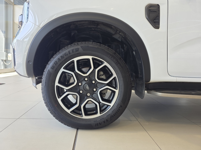 2025 Ford Ranger 2.0D Bi-Turbo Wildtrak Double Cab 4X2 10AT - Image 5