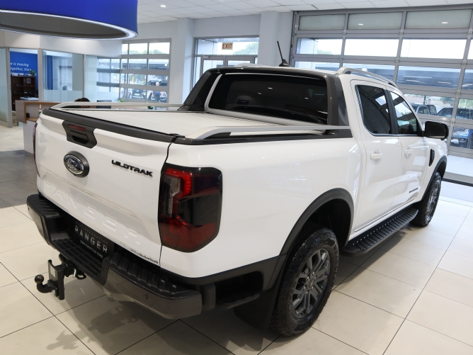 2026 Ford Ranger 2.0D Bi-Turbo Wildtrak Double Cab 4X2 10AT - Image 3