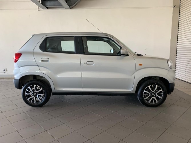 2026 Suzuki S-Presso 1.0 GL+ Auto - Image 2