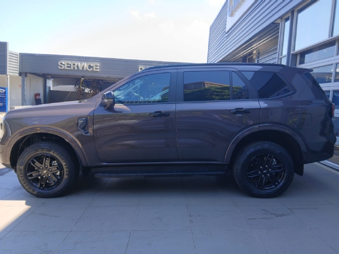 2025 Ford Everest 2.0L BIT SPORT 4X4 10AT - Image 2