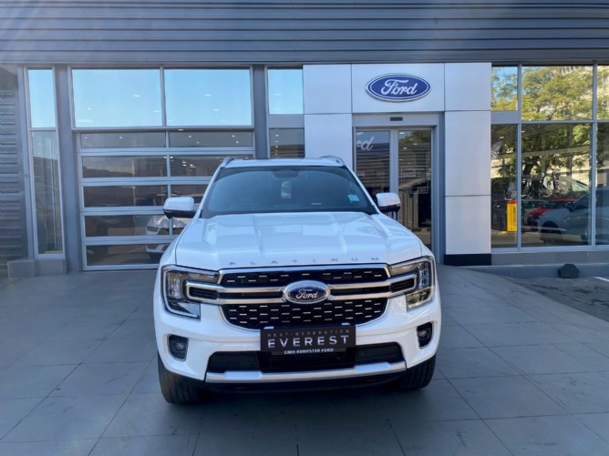 2025 Ford Everest 3.0L V6 PLATINUM 4WD 10AT - Image 2