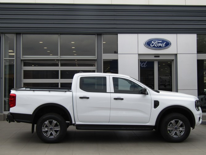 2025 Ford Ranger 2.0D XL Double Cab 4X2 6MT - Image 3