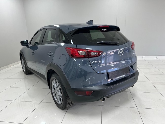 2026 Mazda CX-3 2.0 Dynamic Auto - Image 3