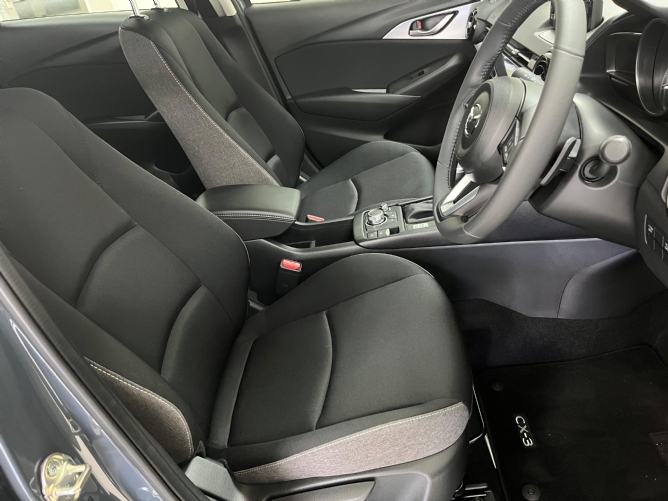 2026 Mazda CX-3 2.0 Dynamic Auto - Image 6