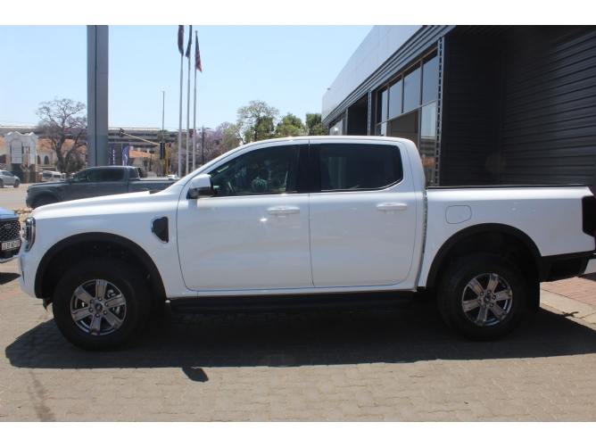 2025 Ford Ranger 2.0D XLT HR Double Cab 4X2 6AT - Image 4