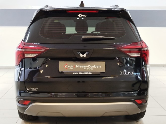 2025 Mahindra XUV700 2.0 AX7 Auto BE (7 Seat) - Image 4