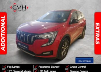2024 Mahindra XUV300 W6 Petrol