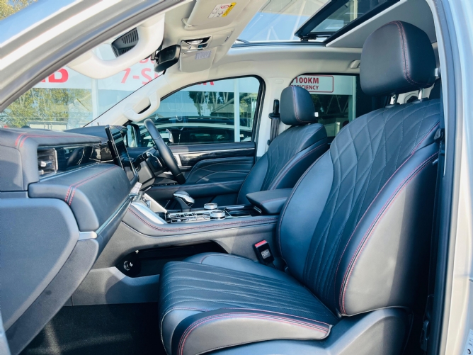 2026 Foton Tunland V9 2.0D LTD Double Cab 4x4 Auto - Image 7