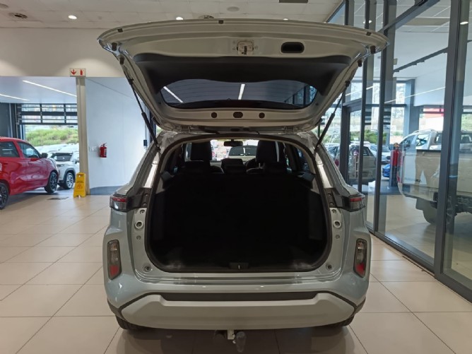 2025 Suzuki Grand Vitara 1.5 GLX Auto - Image 5