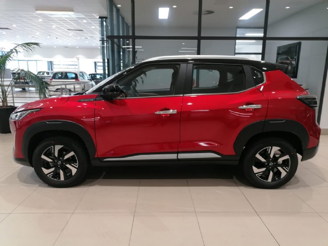 2025 Nissan Magnite 1.0T Acenta Plus CVT - Image 2