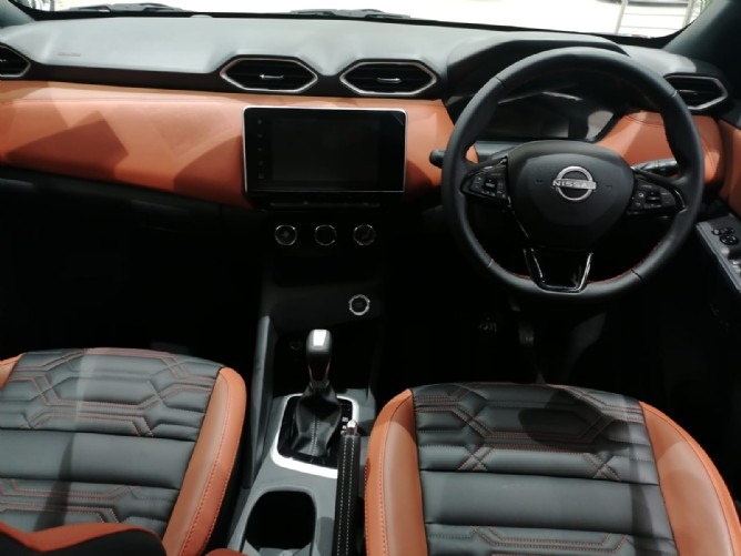 2025 Nissan Magnite 1.0T Acenta Plus CVT - Image 6