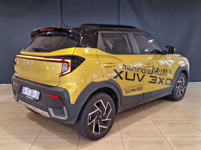 2024 Mahindra XUV 3XO 1.2T AX7L Auto - Image 3