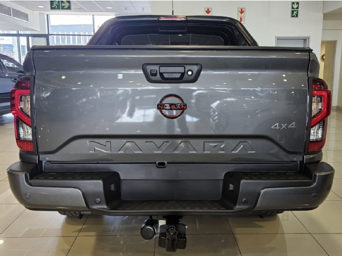 2026 Nissan Navara 2.5D Pro-4x 4x4 Auto Double Cab - Image 4